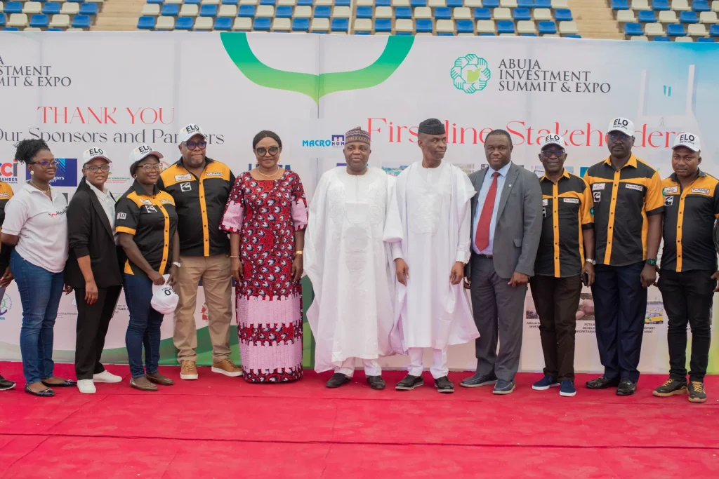 Event participants posing for a group photograph